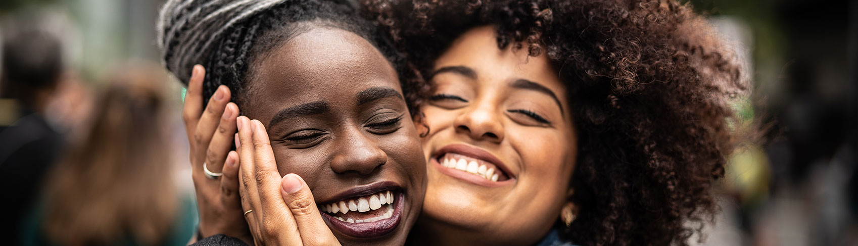 Mentoring young refugee and immigrant women   Banner Image